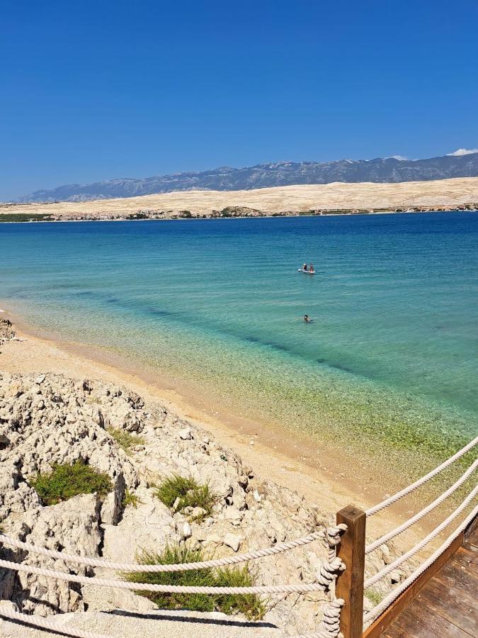 Apartments Loncar-Near Zrce Beach Novalja Zewnętrze zdjęcie