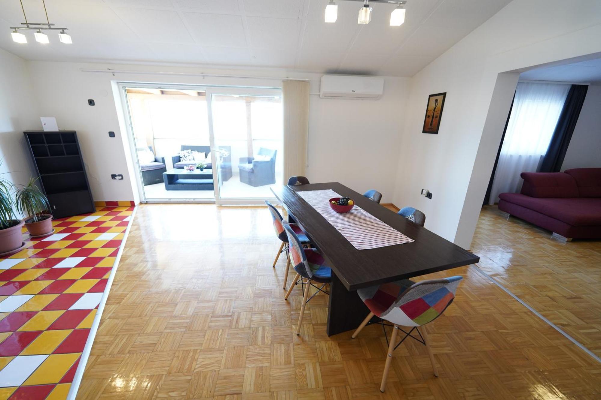 Apartments Loncar-Near Zrce Beach Novalja Zewnętrze zdjęcie